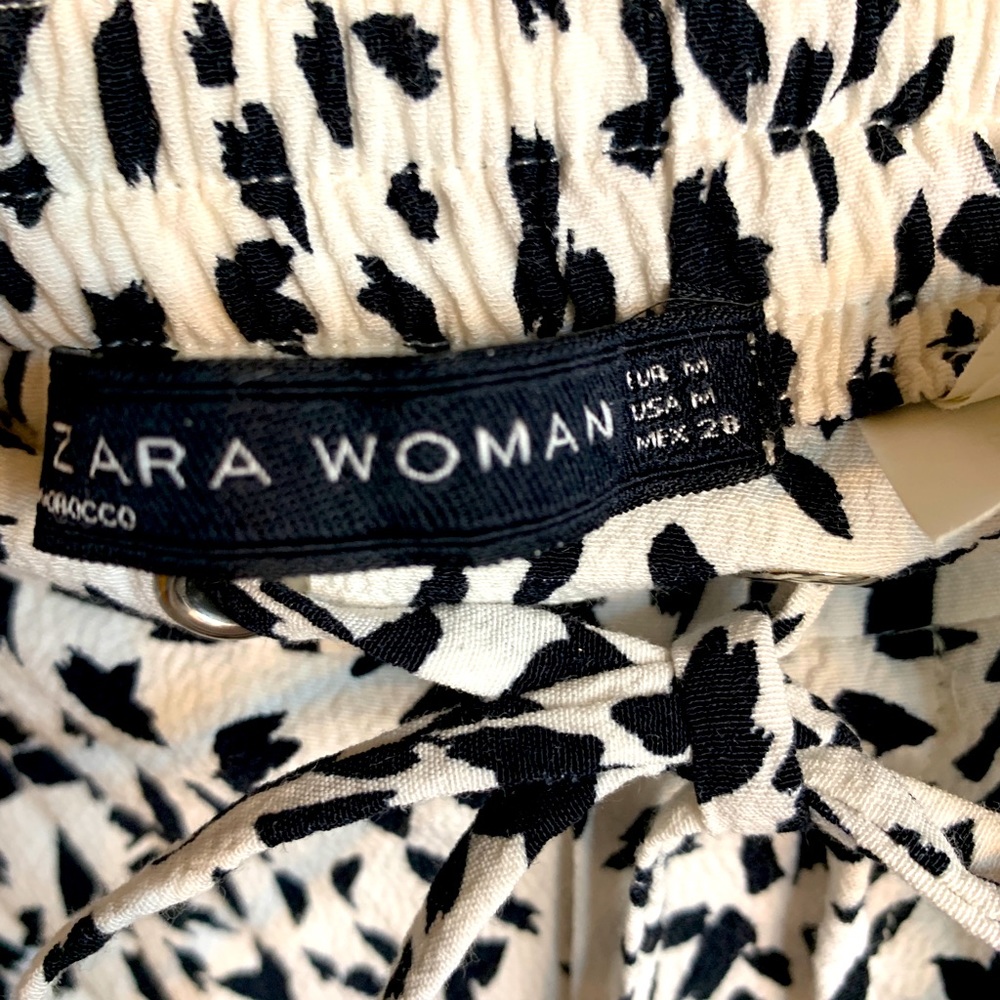 Zara Black and White Elastic Waist Pants